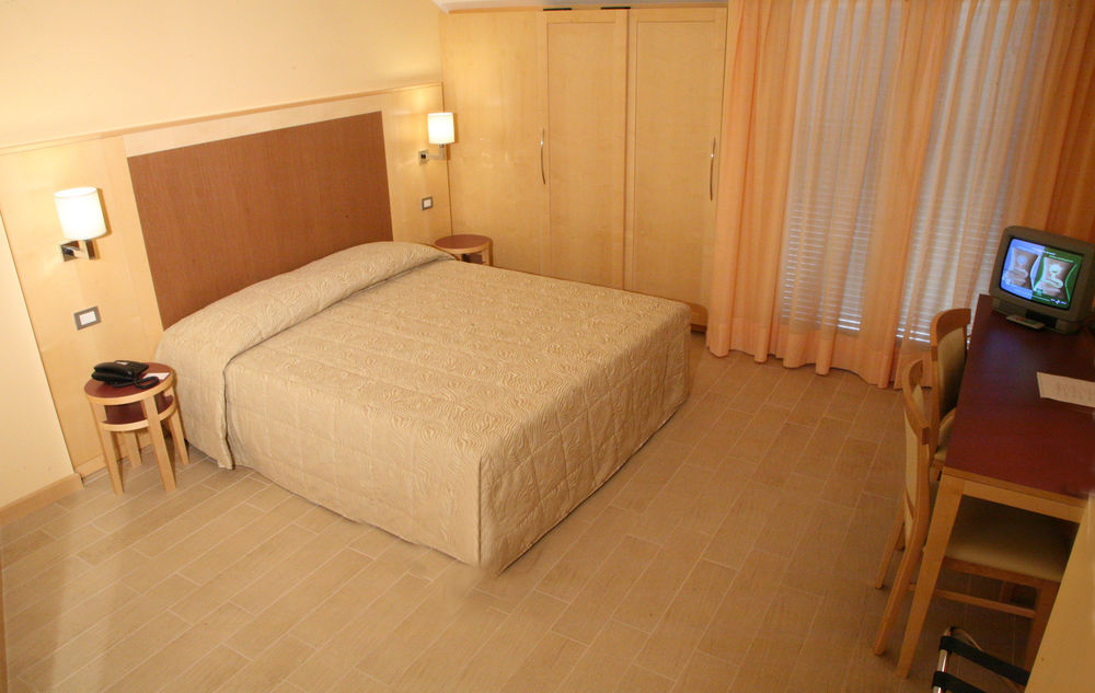 Hotel Mokinba Cristallo Mailand